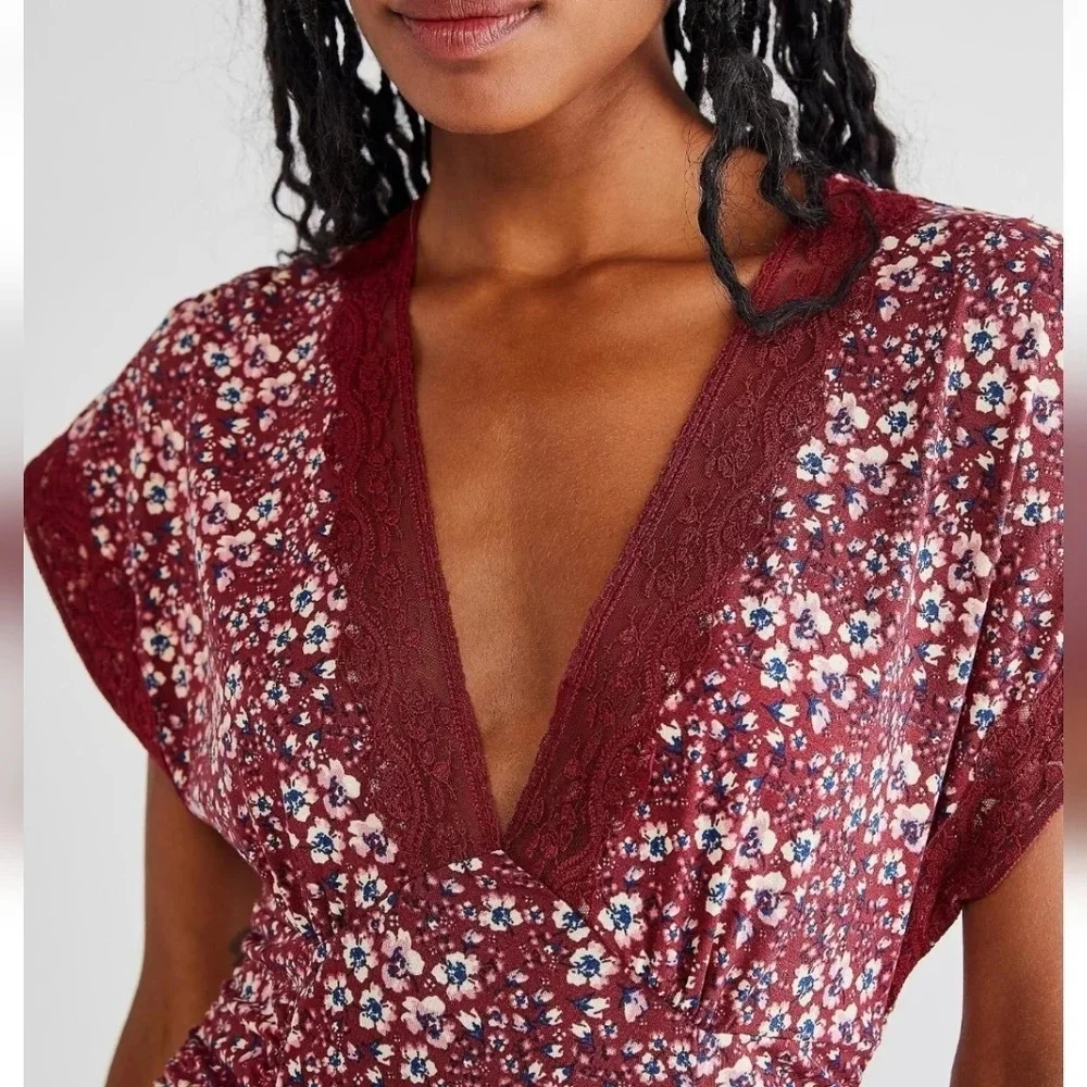 Free People Sweet Talker red Floral lace Boho Cottagecore 90s Mini Dress Size XS - Picture 4 of 16